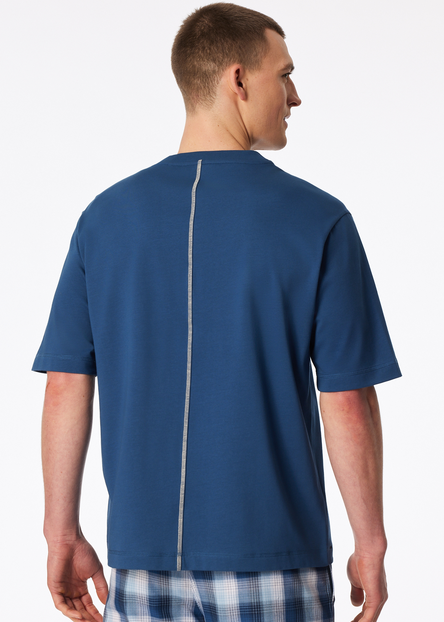 183536-899_back.png