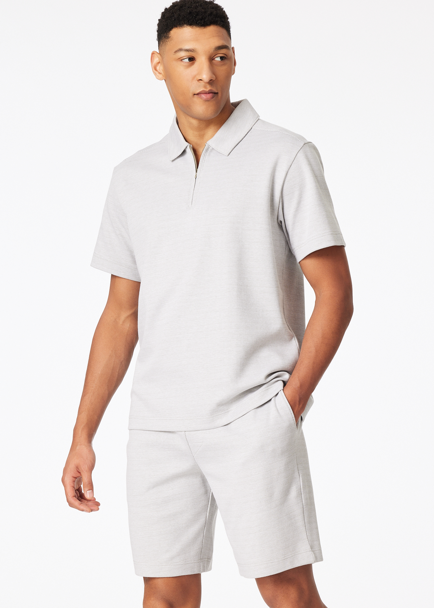 183537-713_front.png