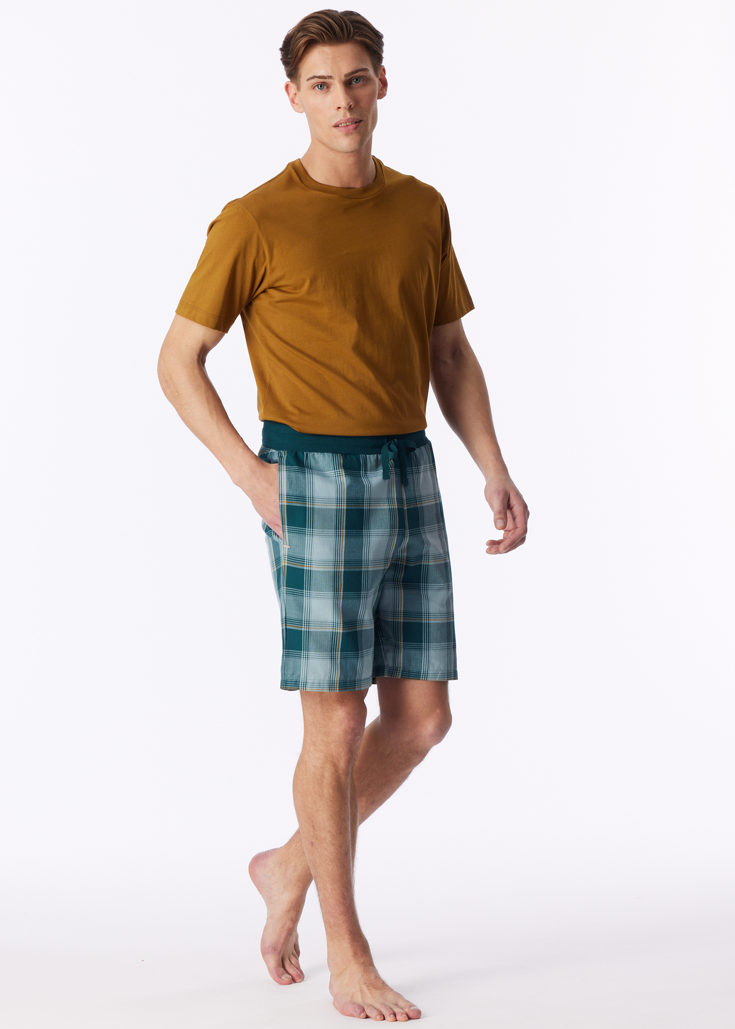 183541-845_front.png