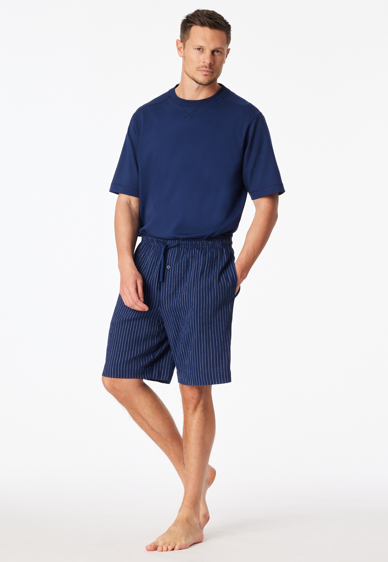183543-815_front.png
