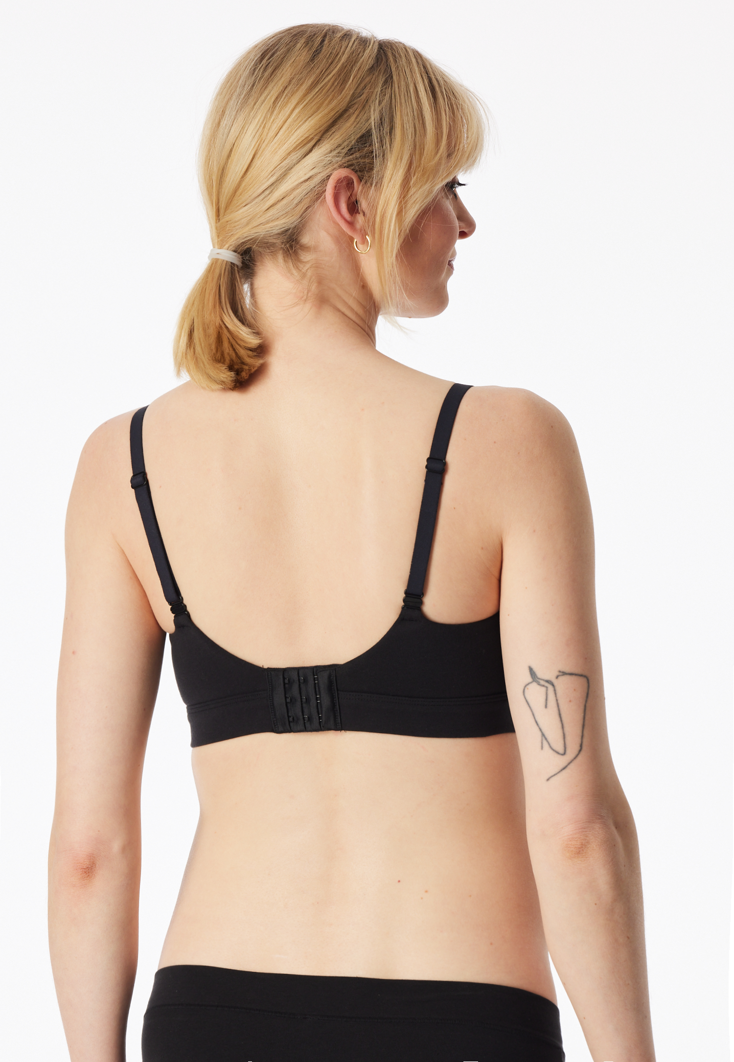 183562-000_back.png
