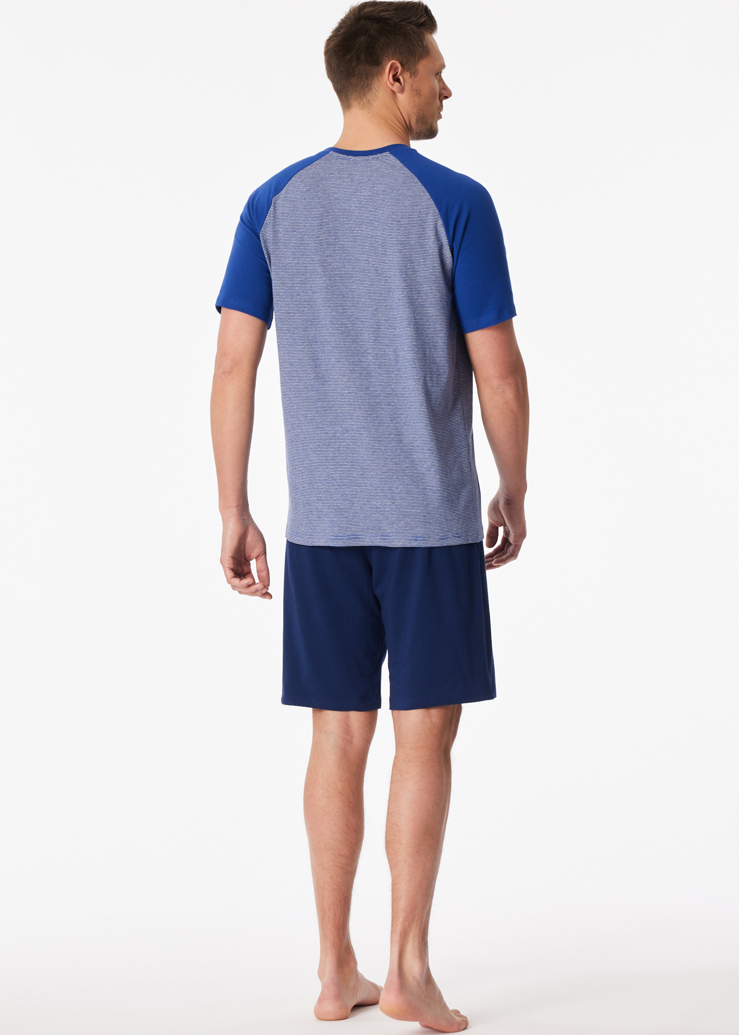 183584-819_back.png