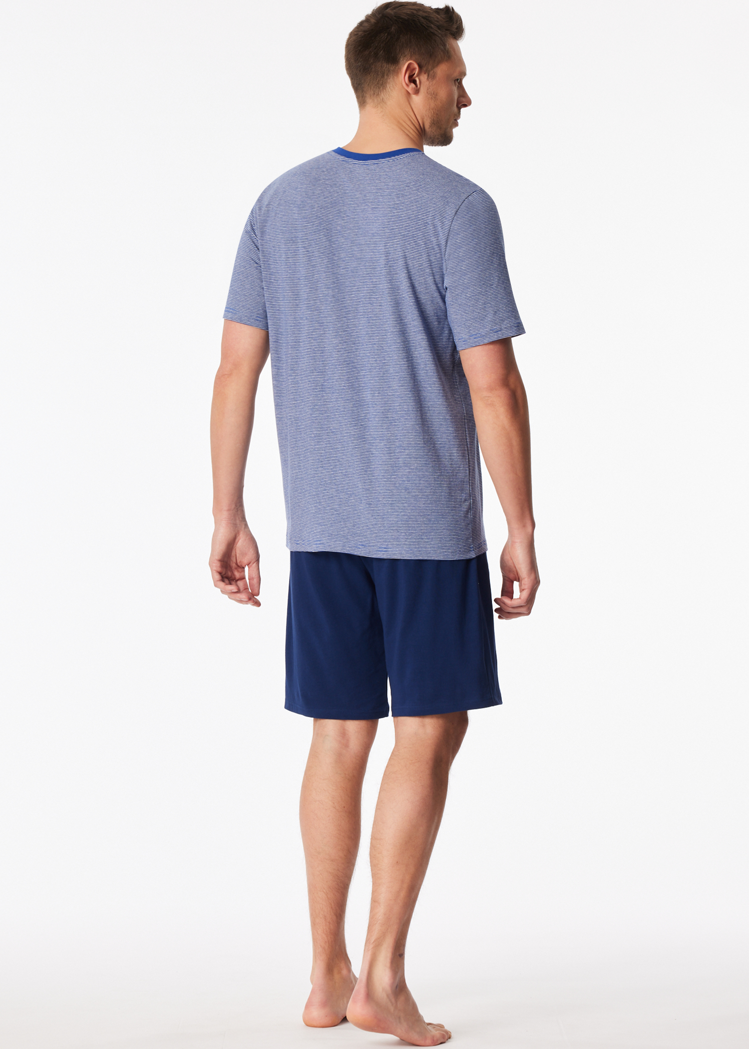 183585-819_back.png