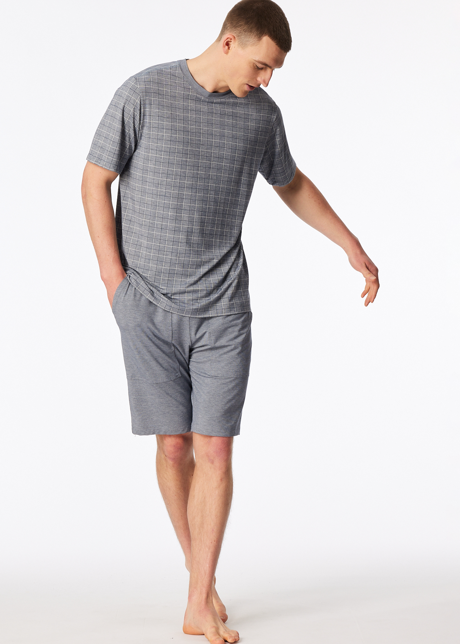 183593-801_front.png