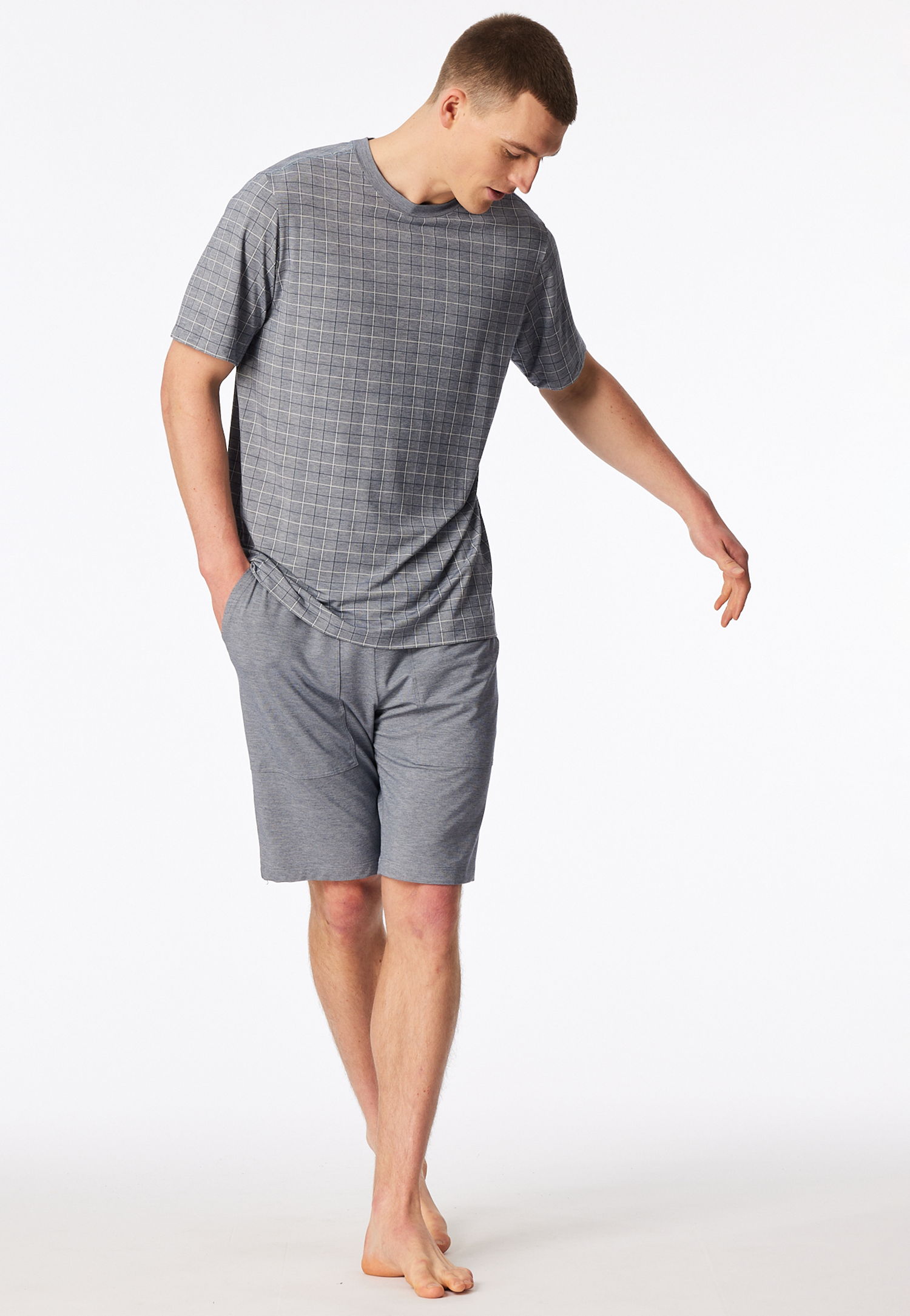 183593-801_front.png