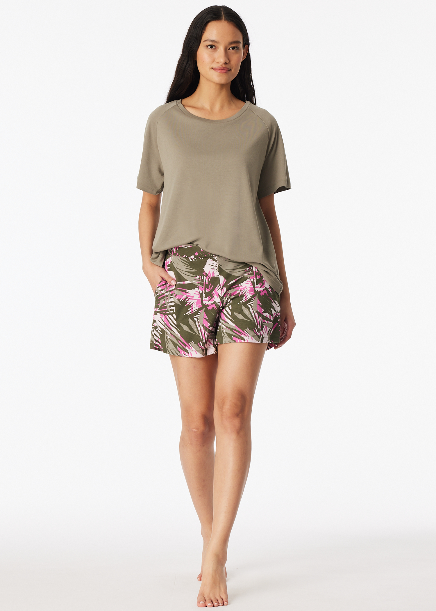 183605-713_front.png