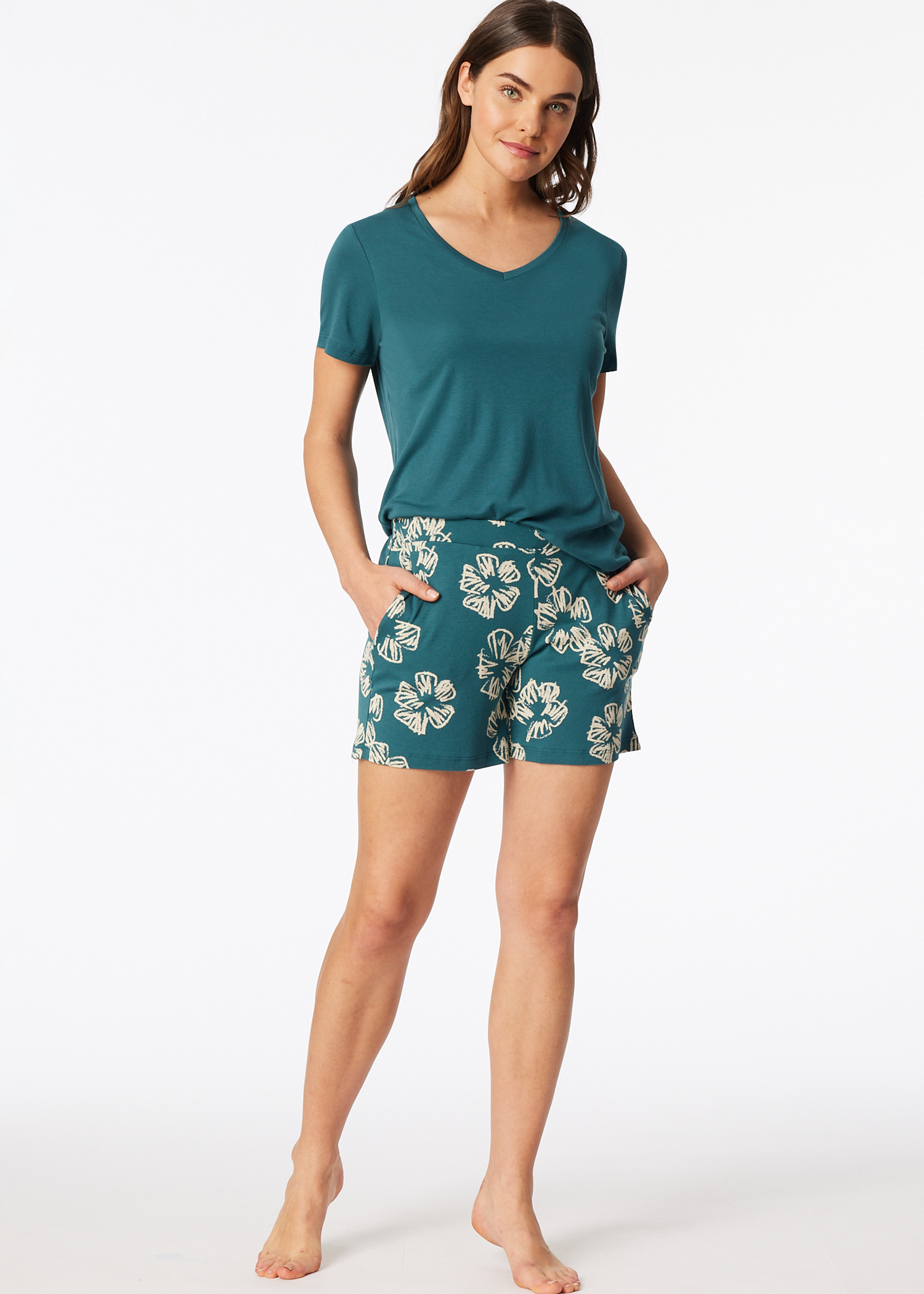 183606-700_front.png