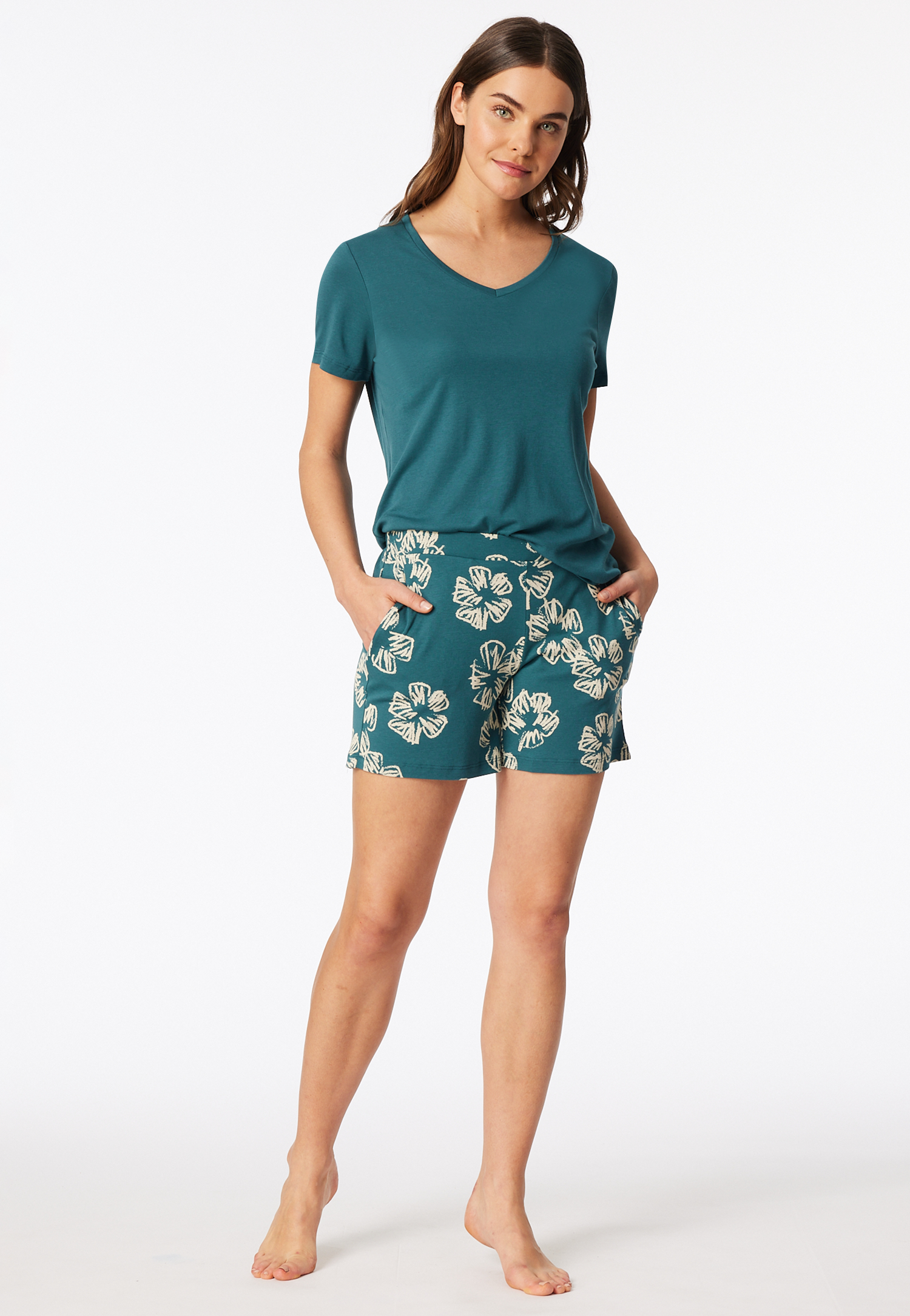 183606-700_front.png