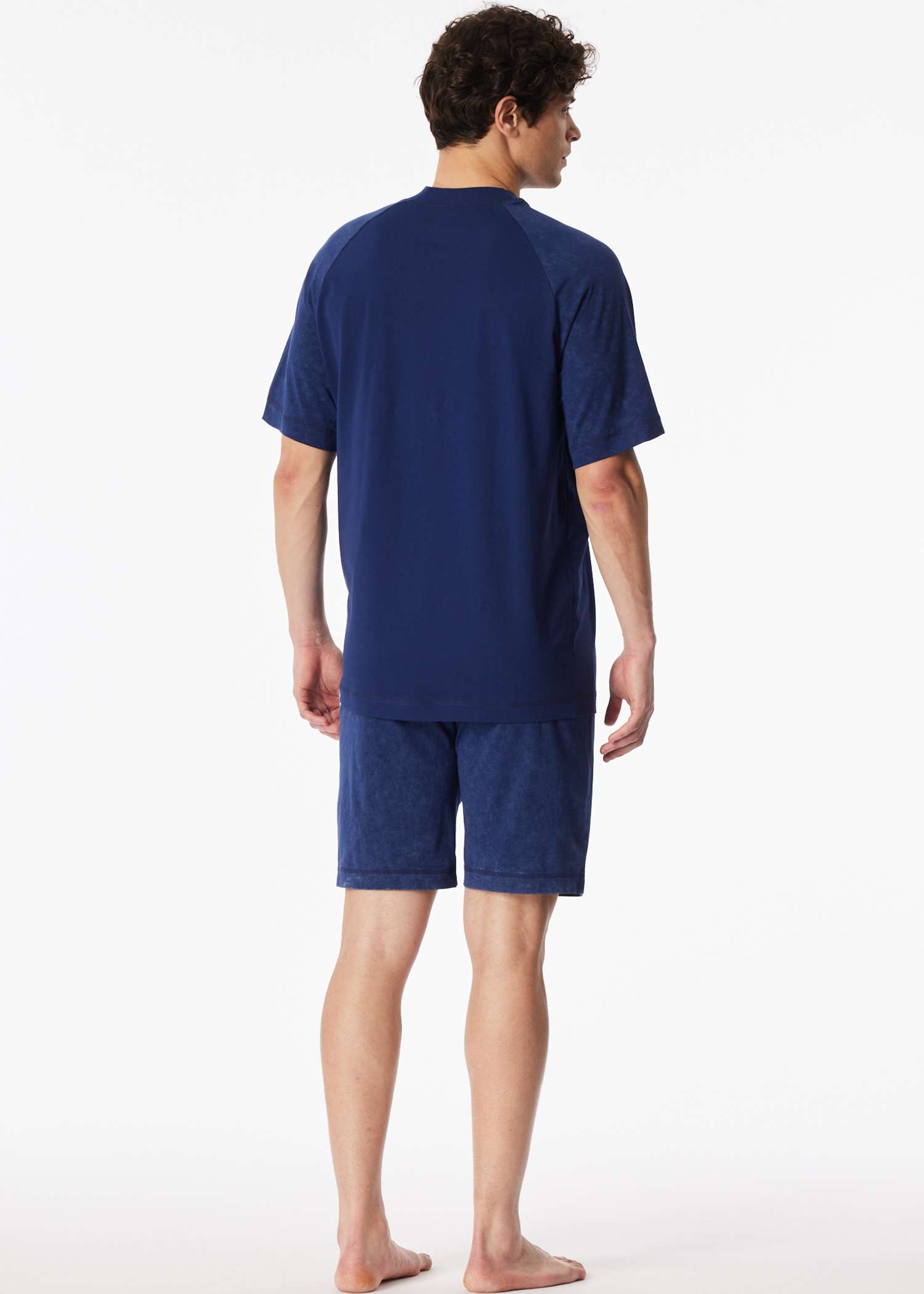 183628-815_back.png