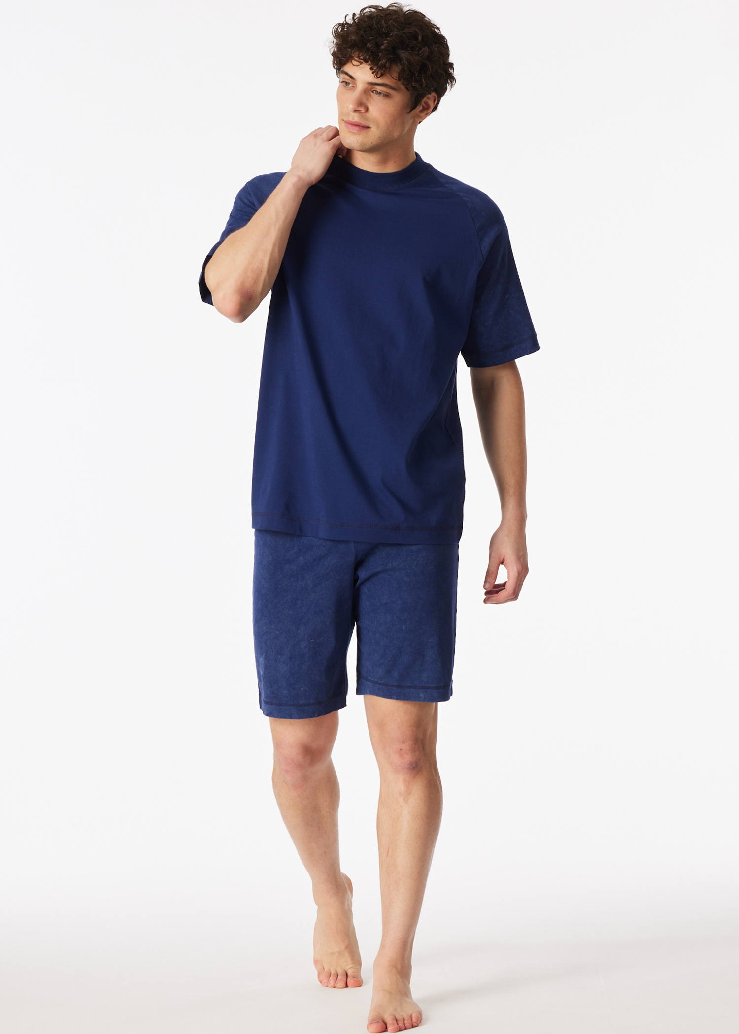 183628-815_front.png