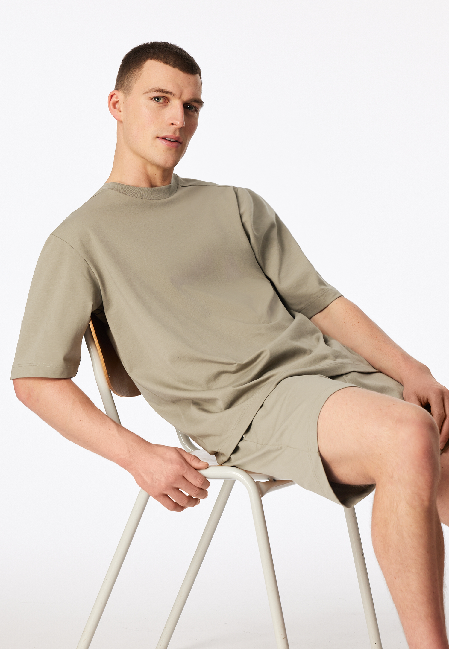 183631-713_front.png