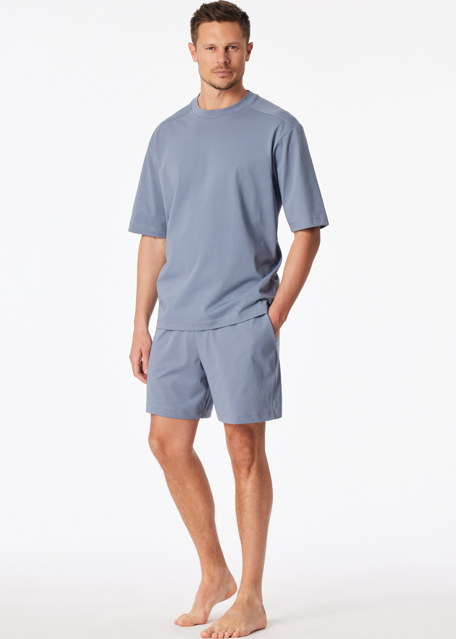 183631-808_front.png