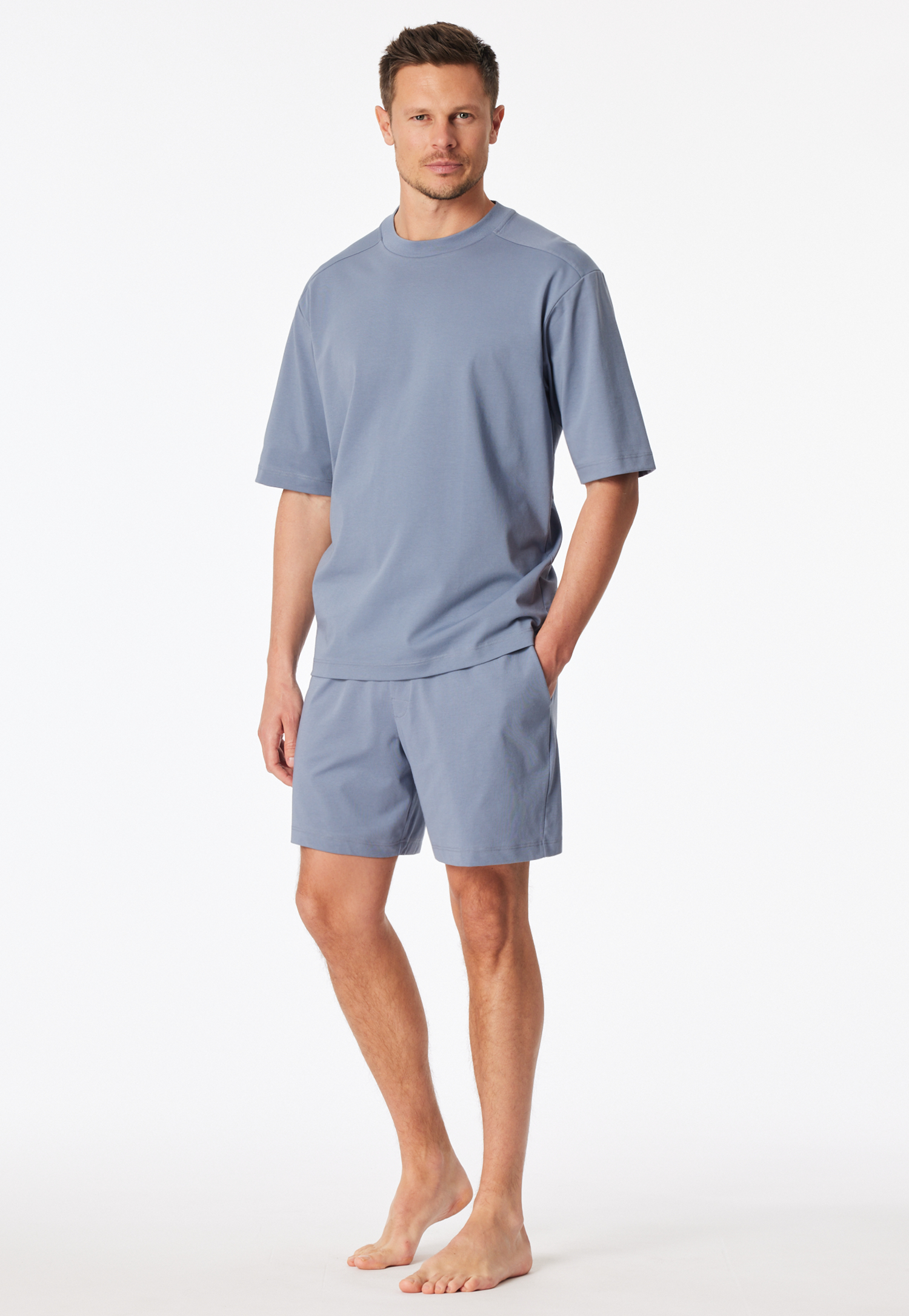 183631-808_front.png