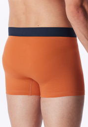 183636-625_back.png