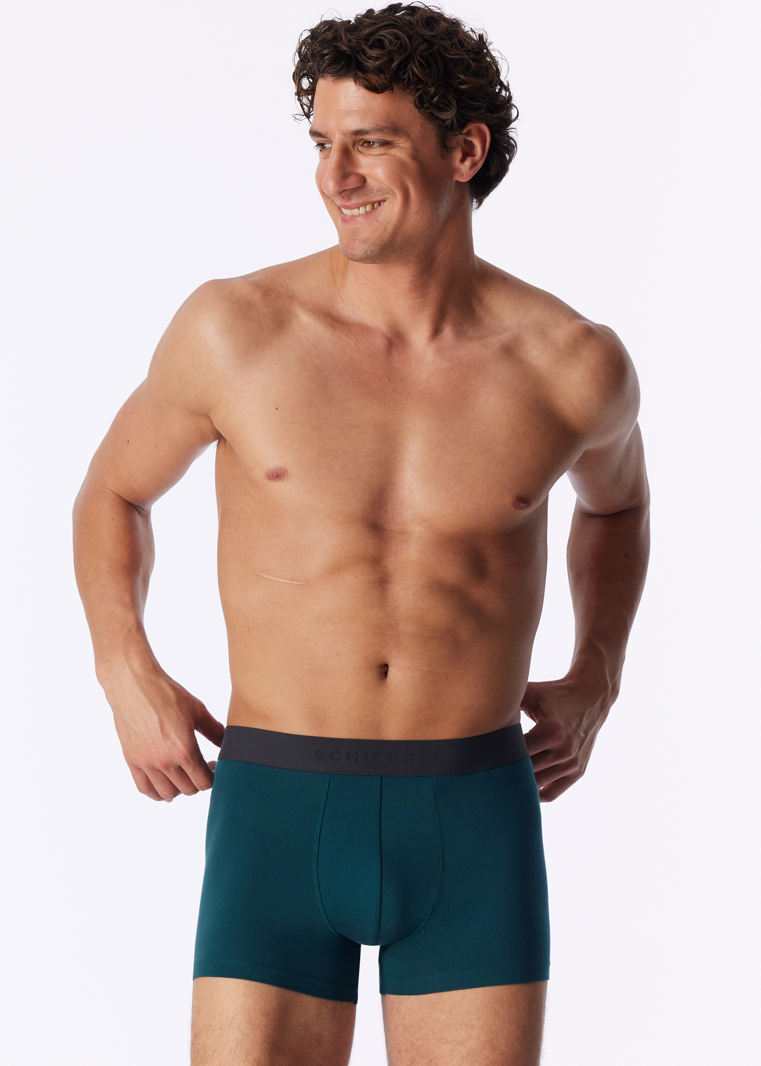183636-725_front.png