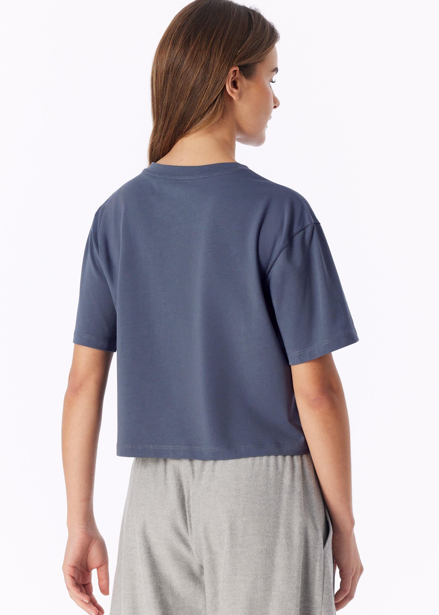 183642-808_back.png