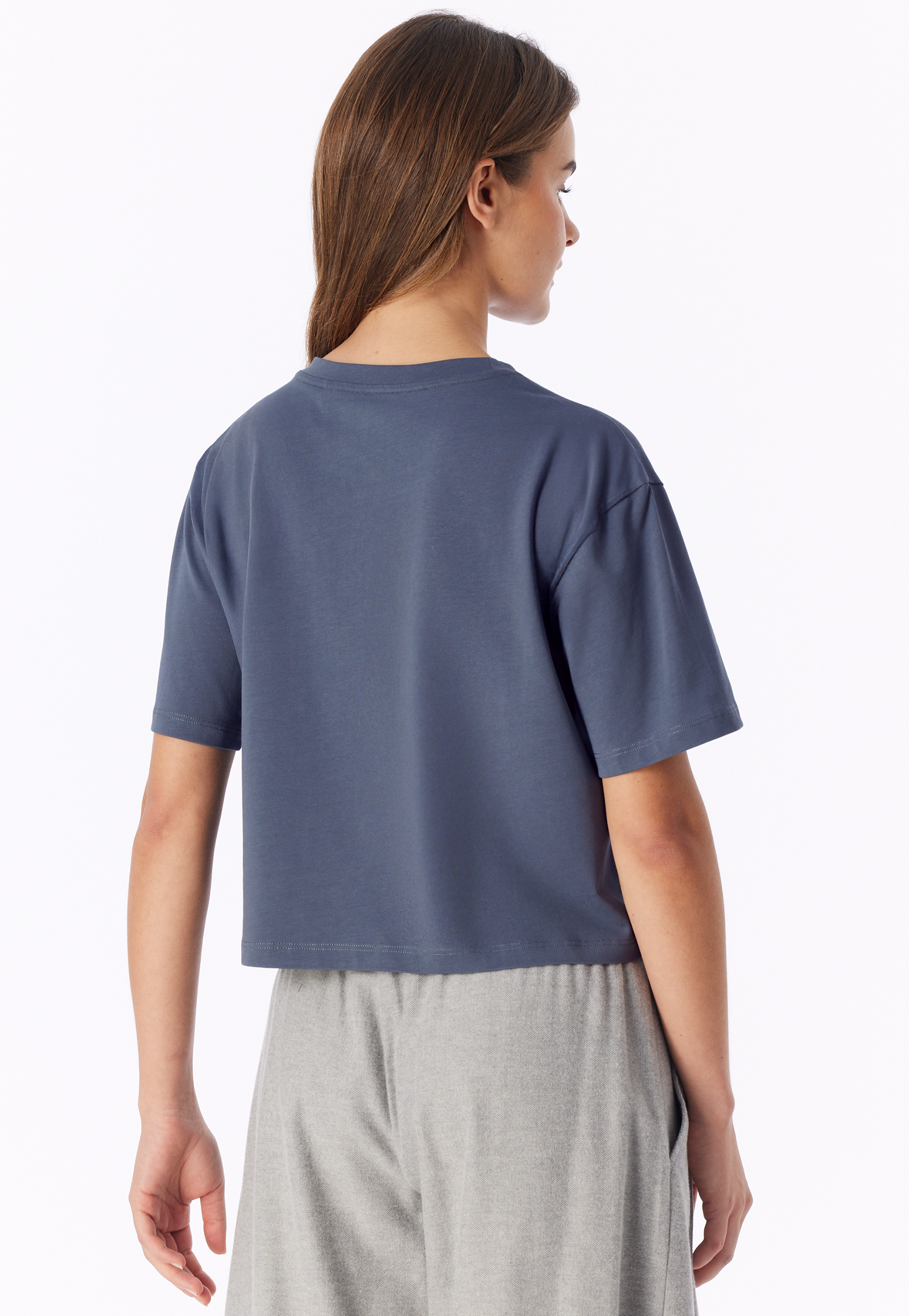 183642-808_back.png