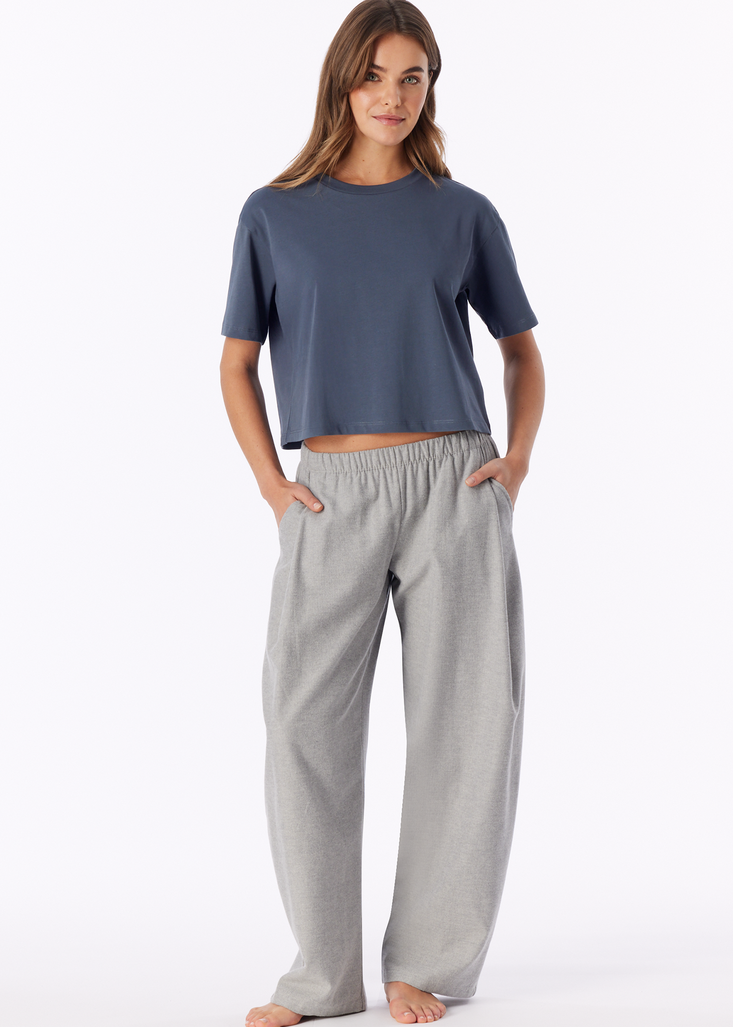 183642-808_front.png