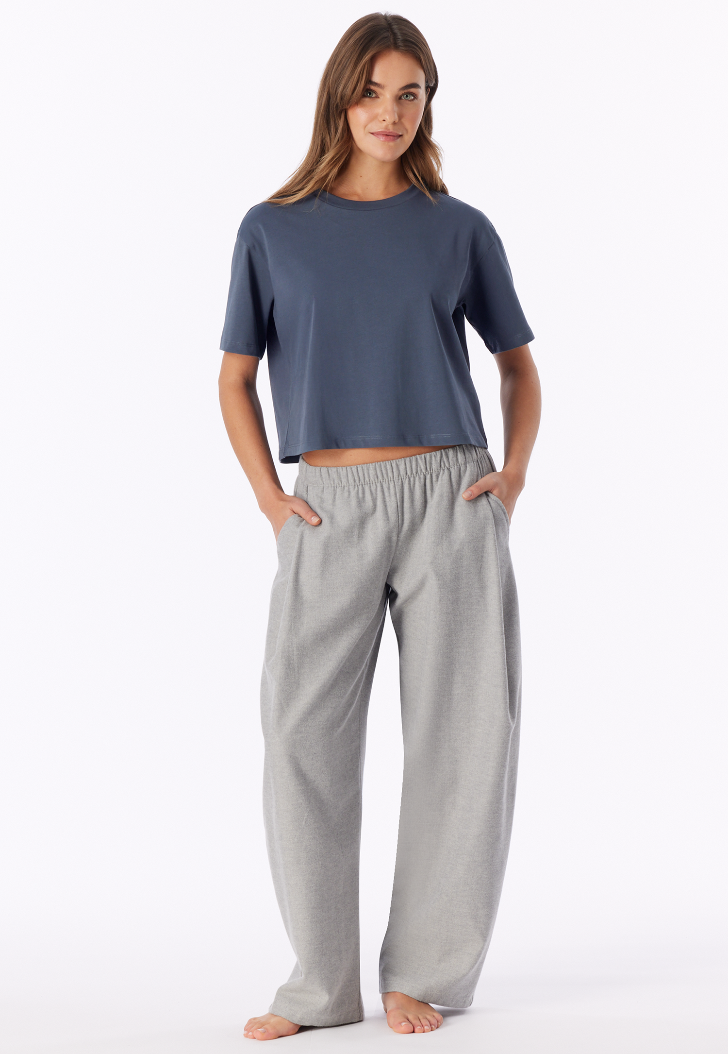 183642-808_front.png