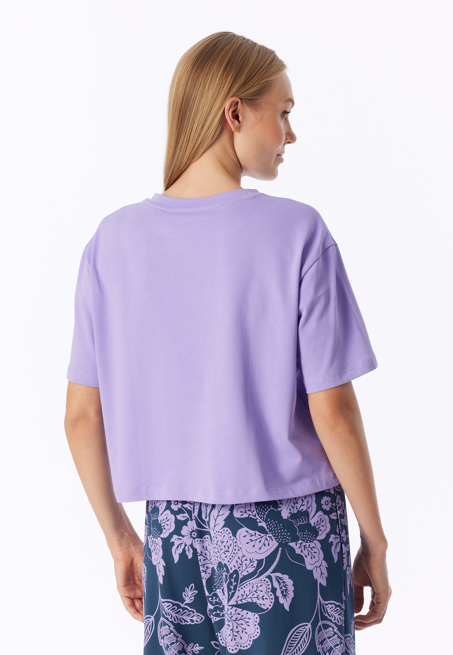 183642-821_back.png