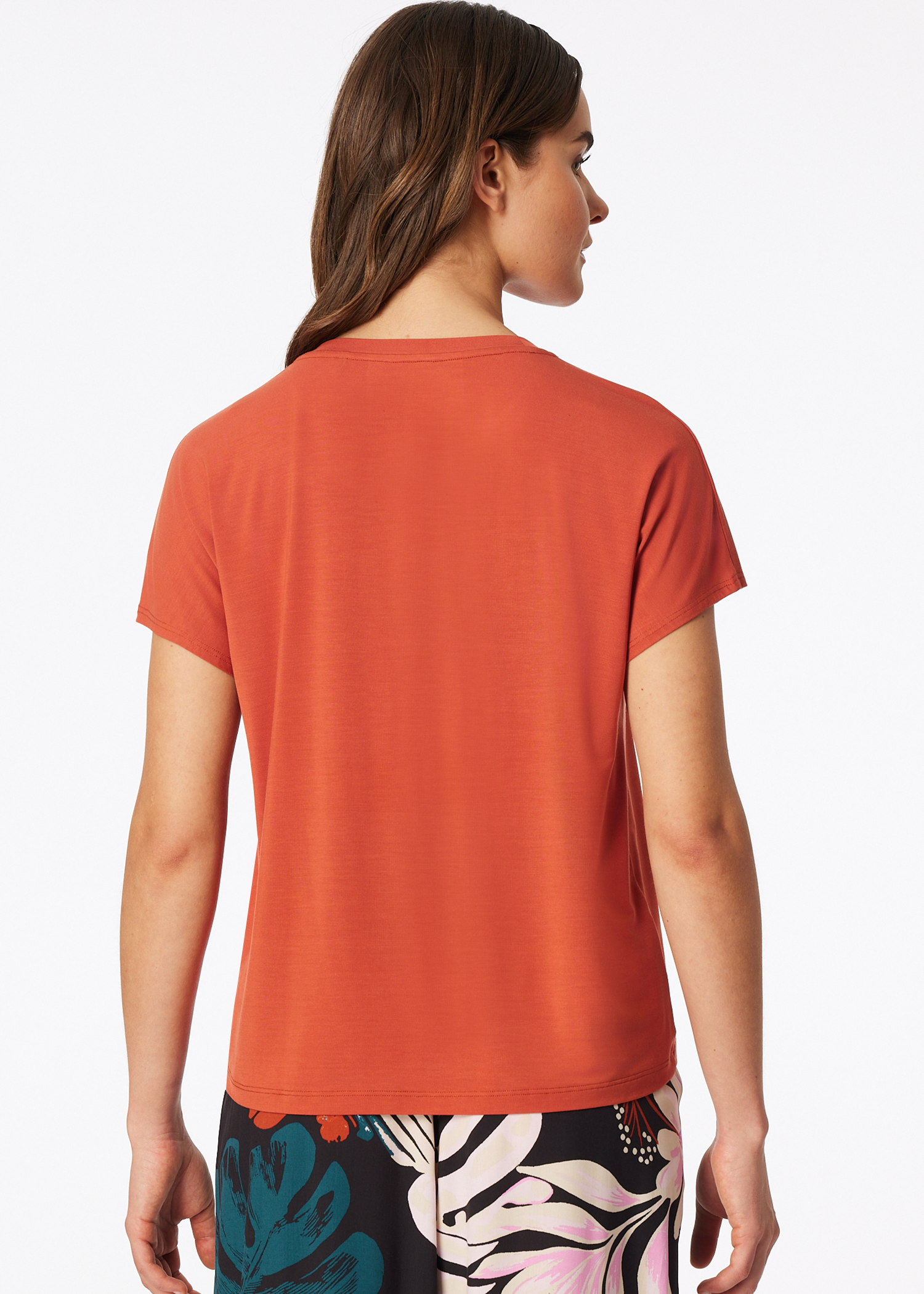 183664-532_back.png