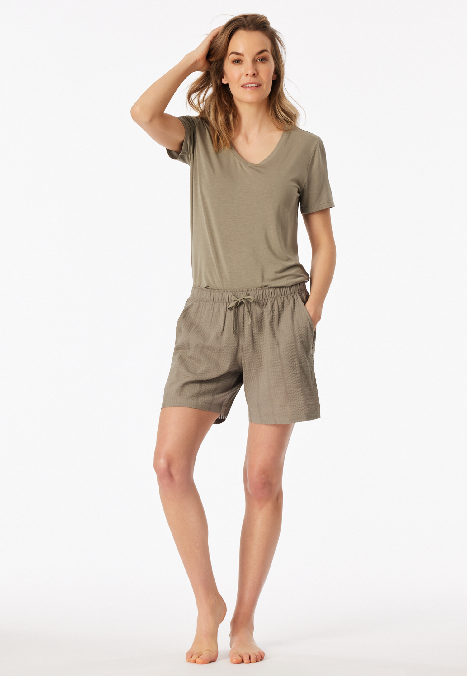 183666-713_front.png