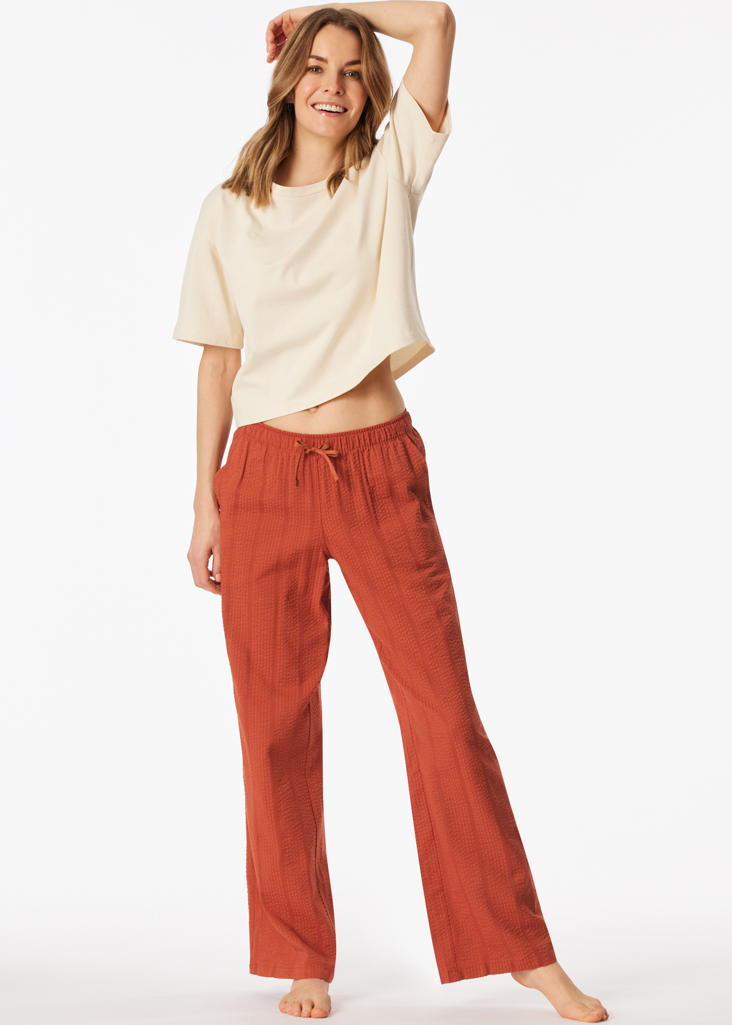 183667-532_front.png