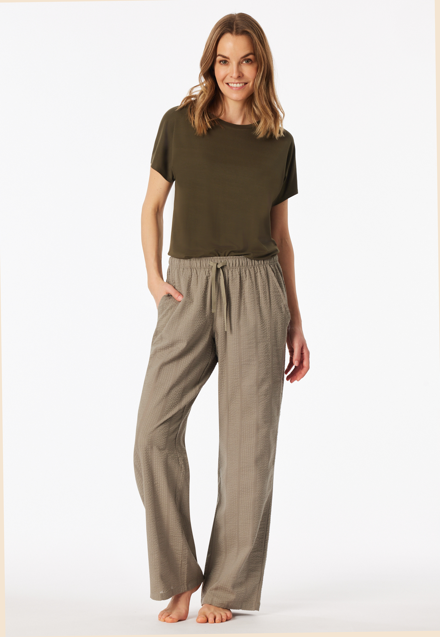 183667-713_front.png