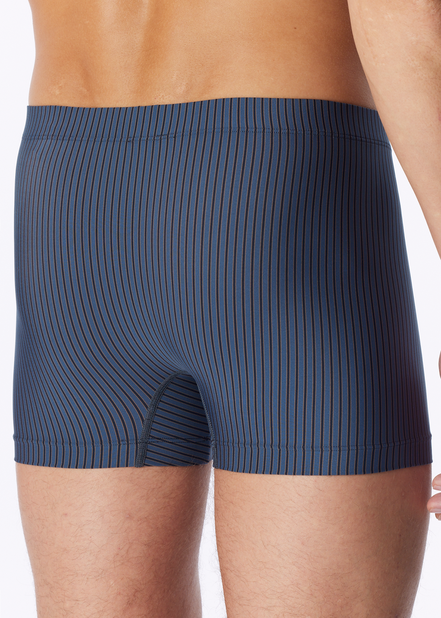 183726-843_back.png