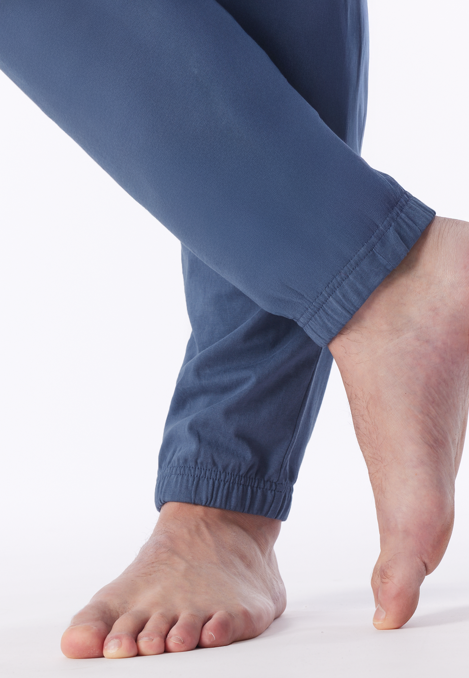 183844-843_detail5.png