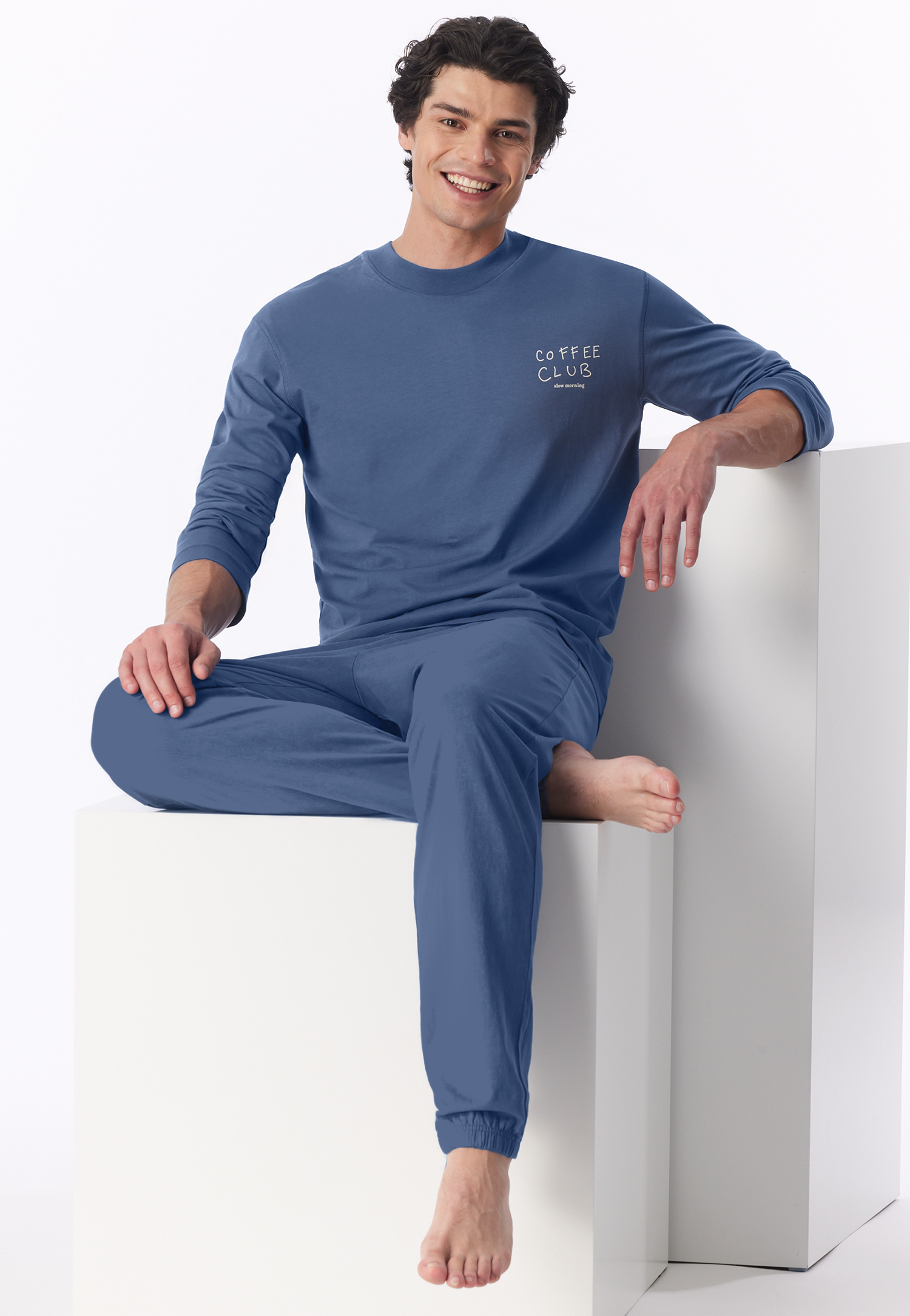 183844-843_front.png