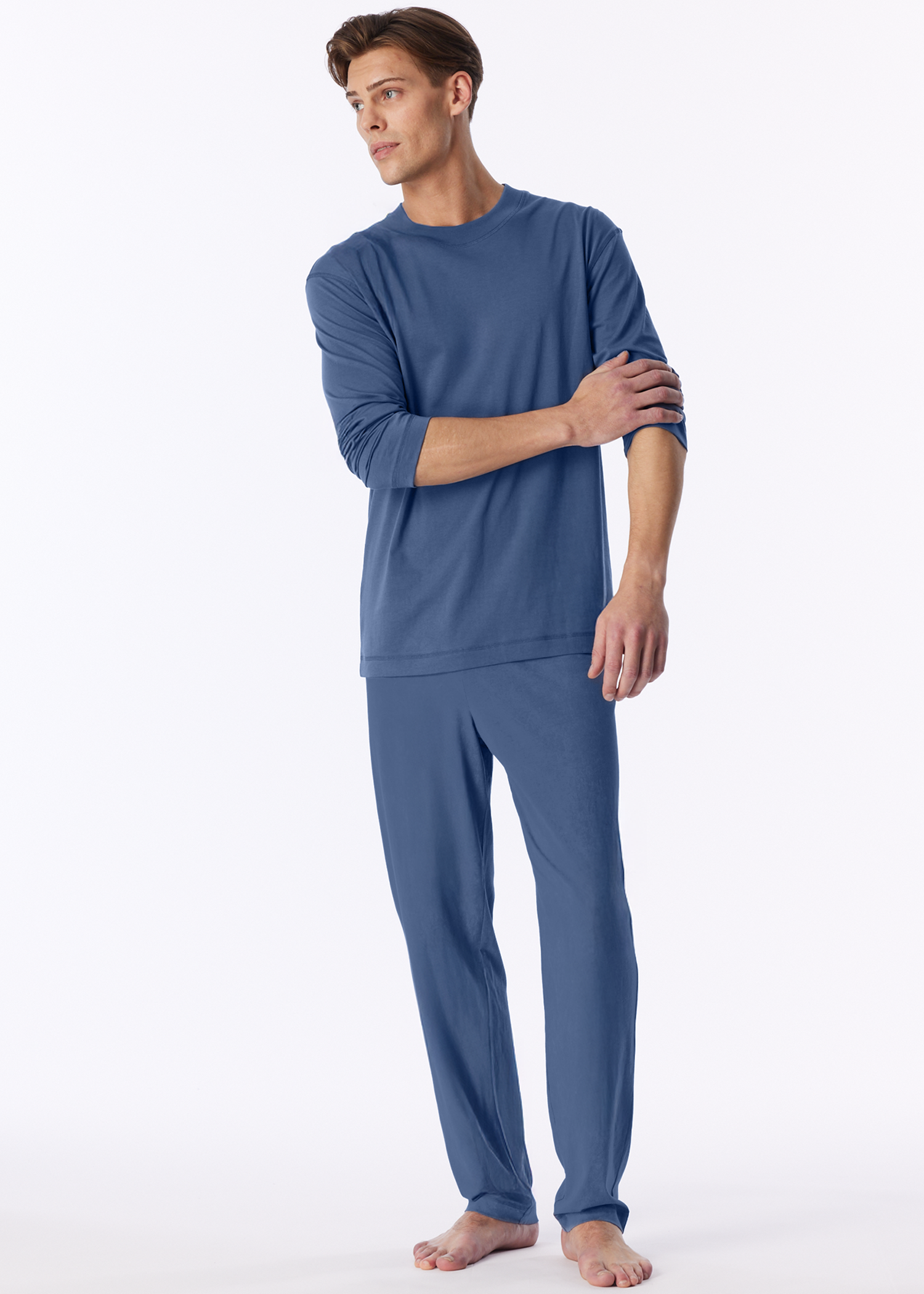 183845-843_front.png