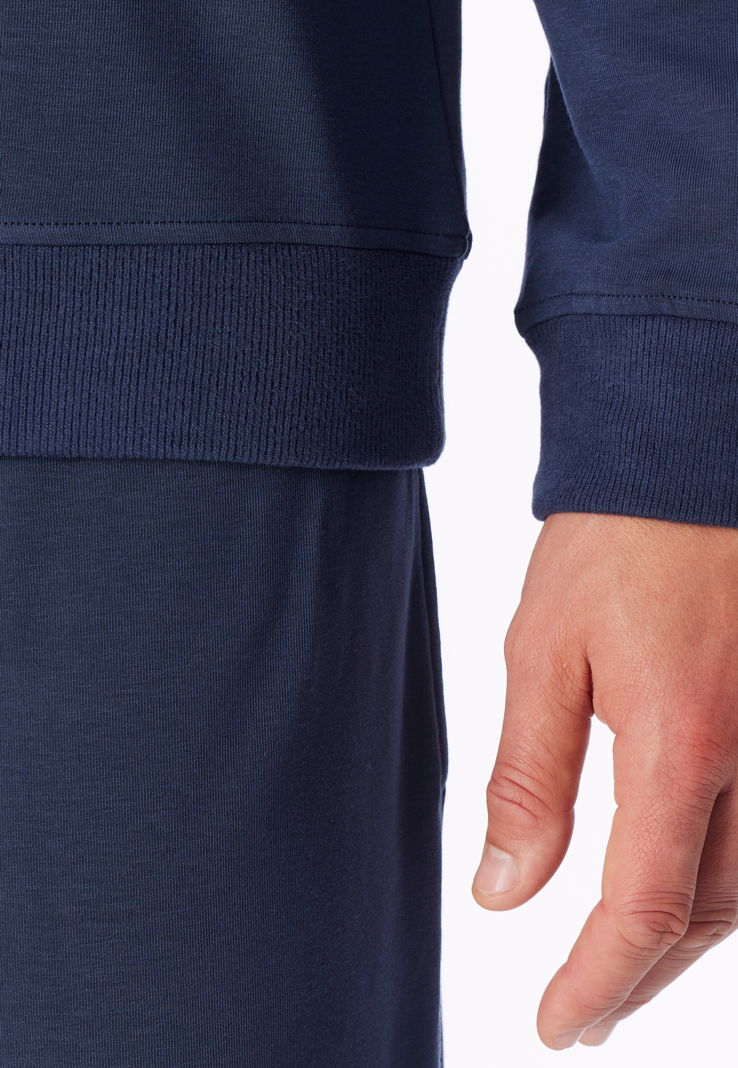 183851-861_detail4.png