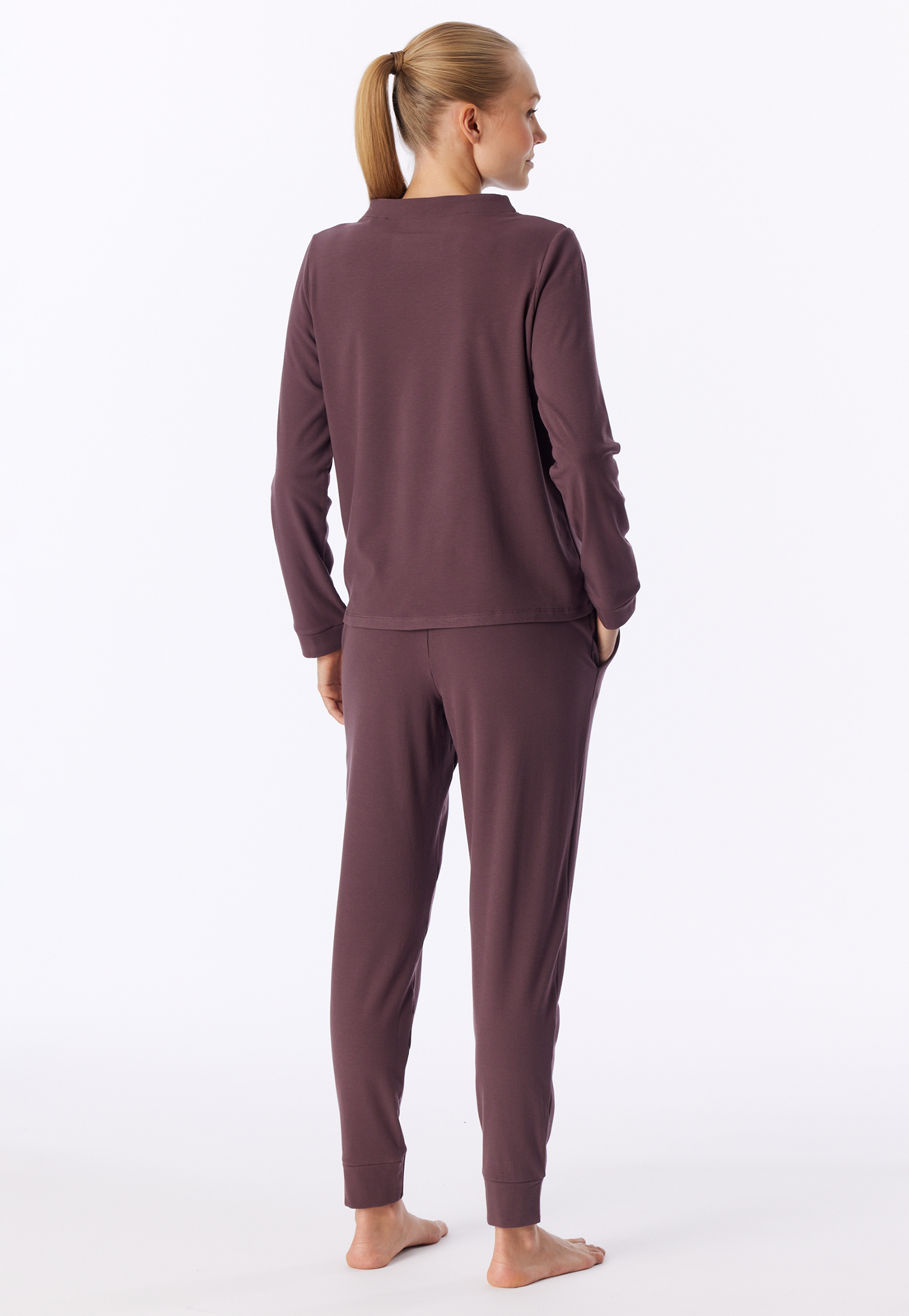 183895-325_back.png