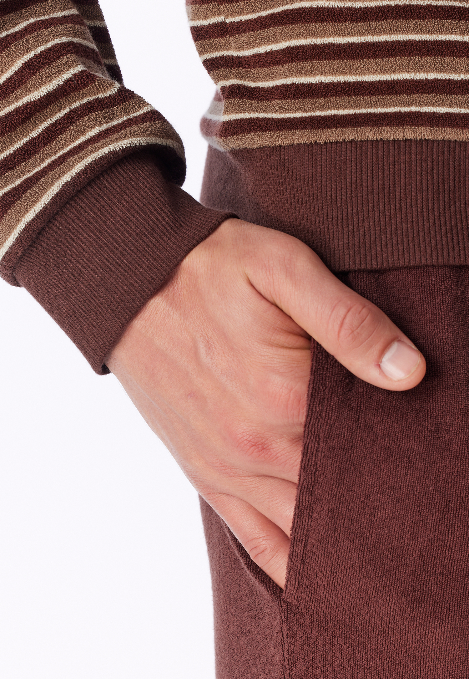 183940-328_detail4.png