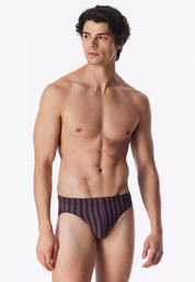 183985-325_front.png