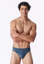 183985-833_front.png