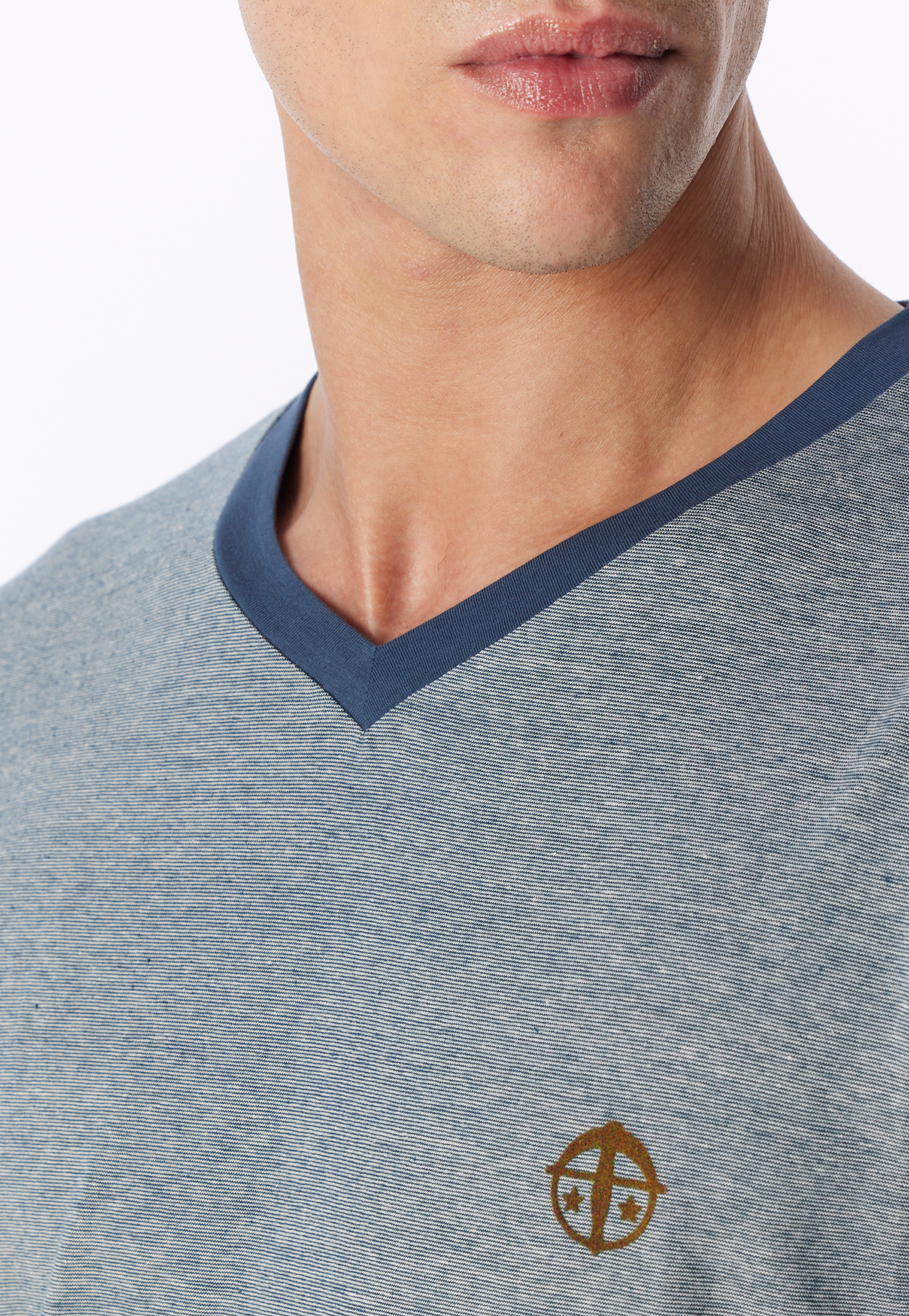 183994-860_detail3.png
