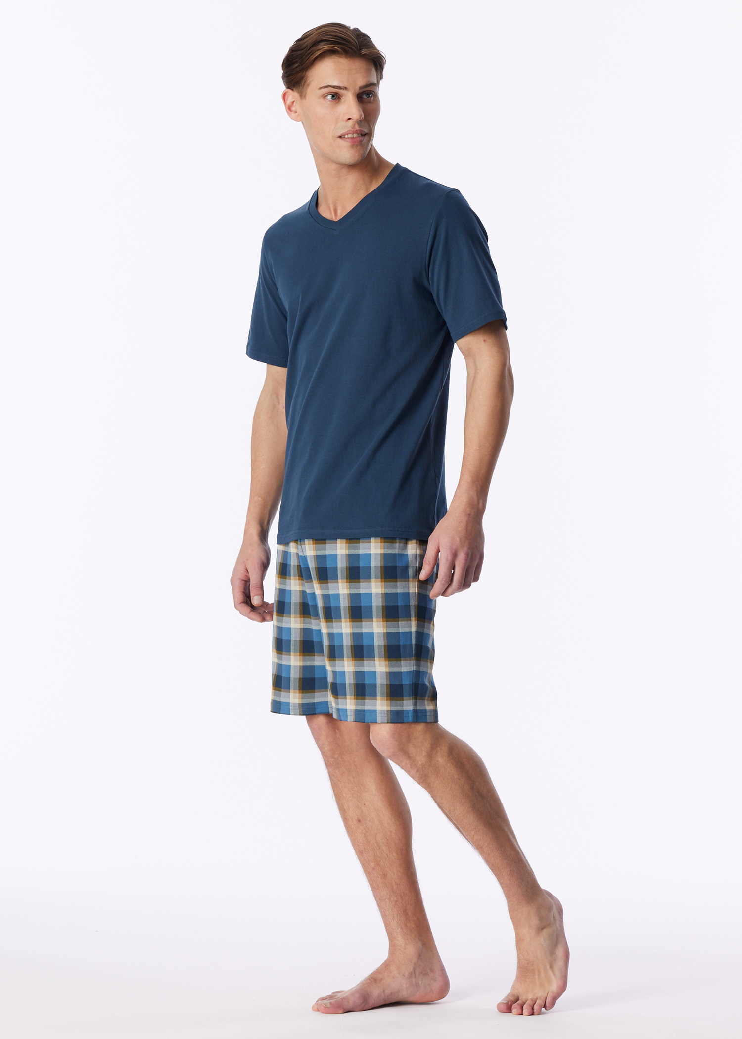 183996-860_front.png