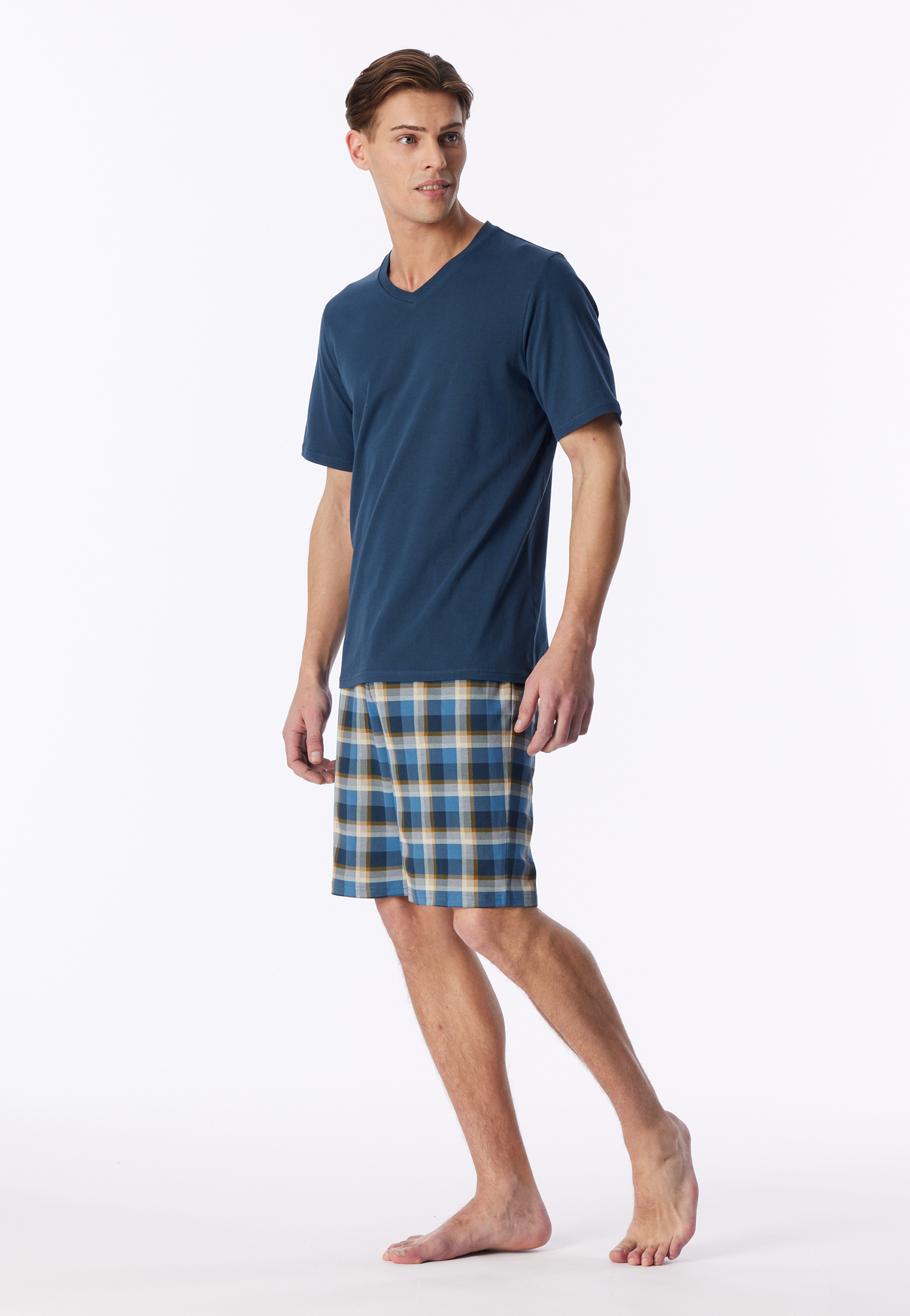 183996-860_front.png