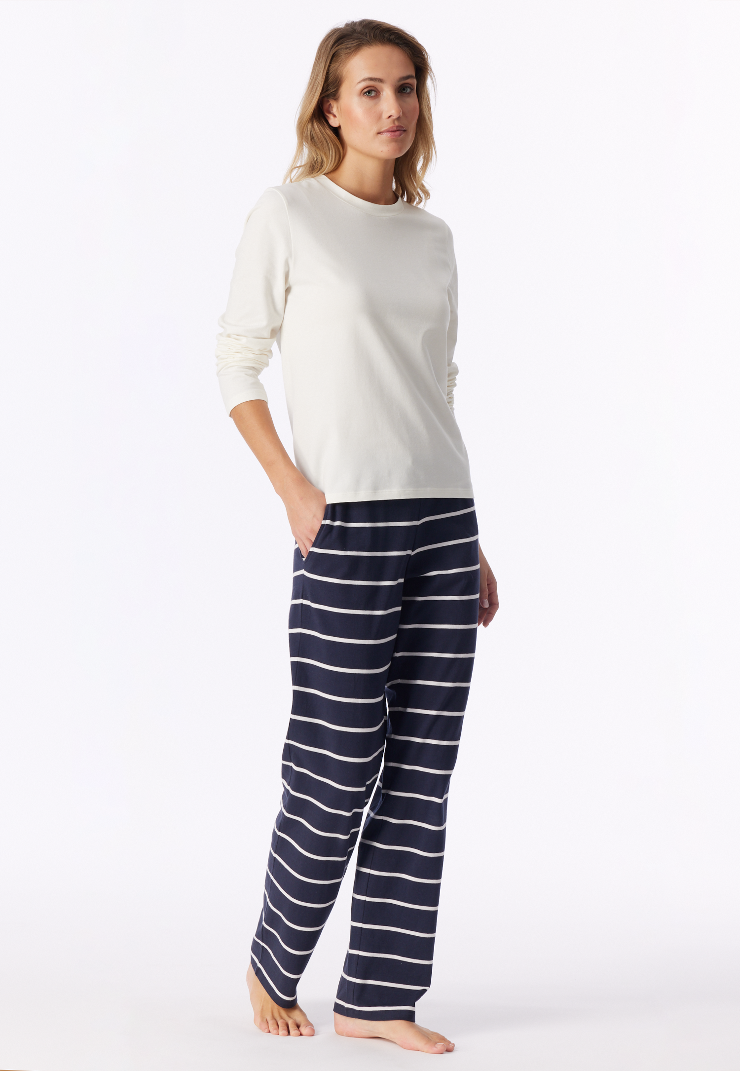 184096-412_front.png