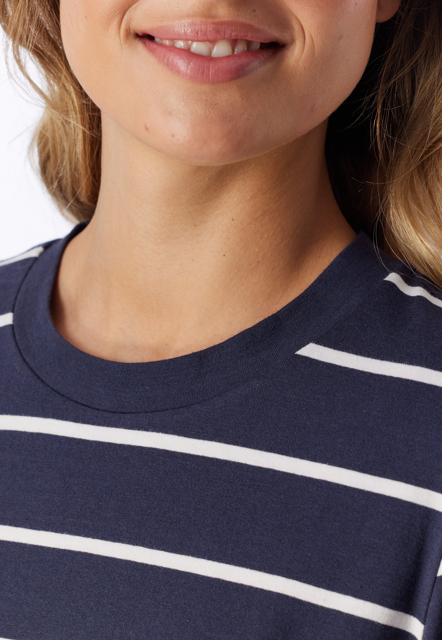 184096-913_detail3.png