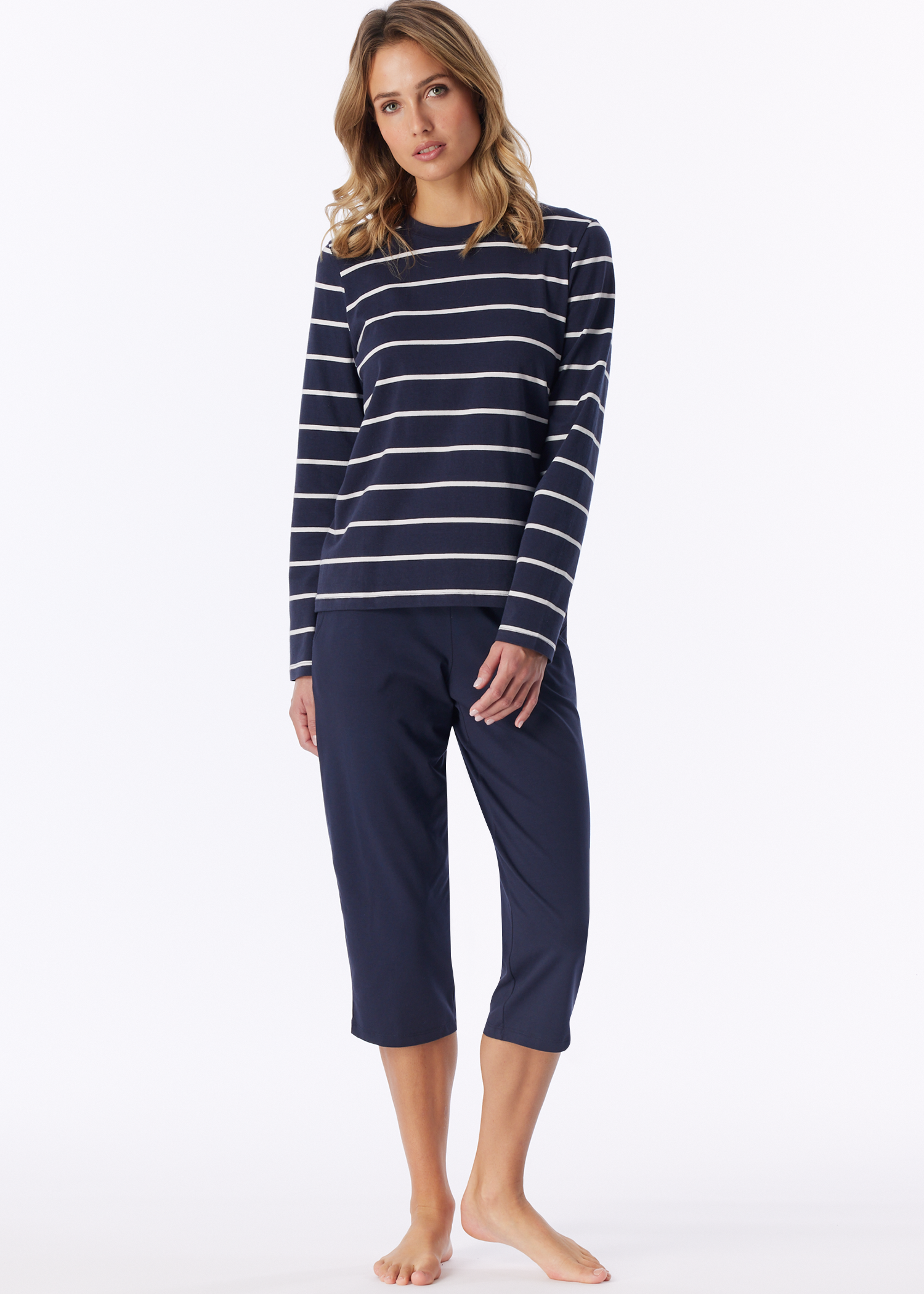 184096-913_front.png